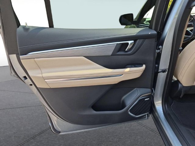 New 2027 Buick Enclave Preferred w/ Power Package FWD image 22