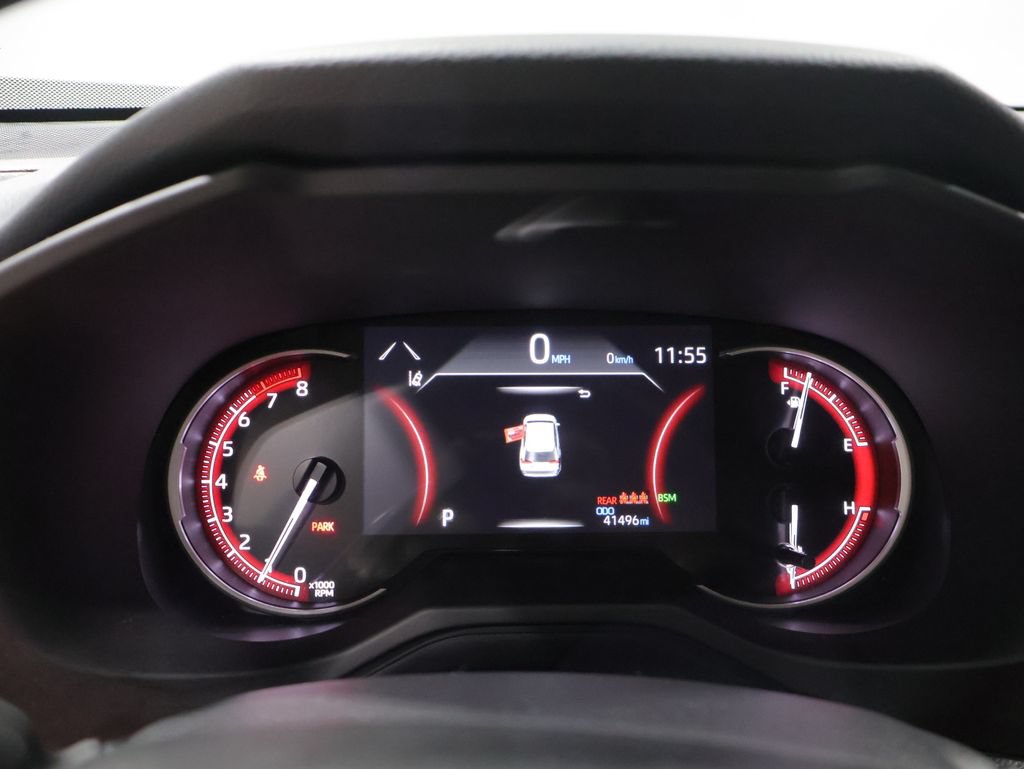 Used 2025 Toyota RAV4 XLE FWD image 38
