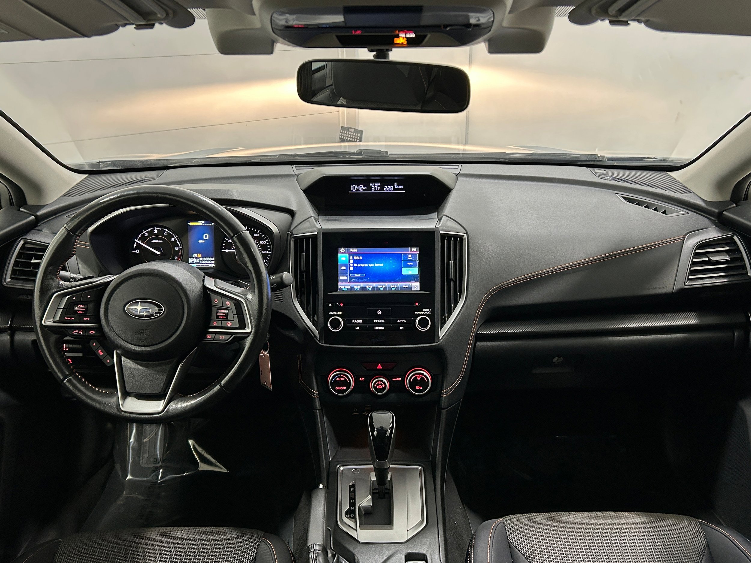 Used 2021 Subaru Crosstrek 2.0i Premium image 12