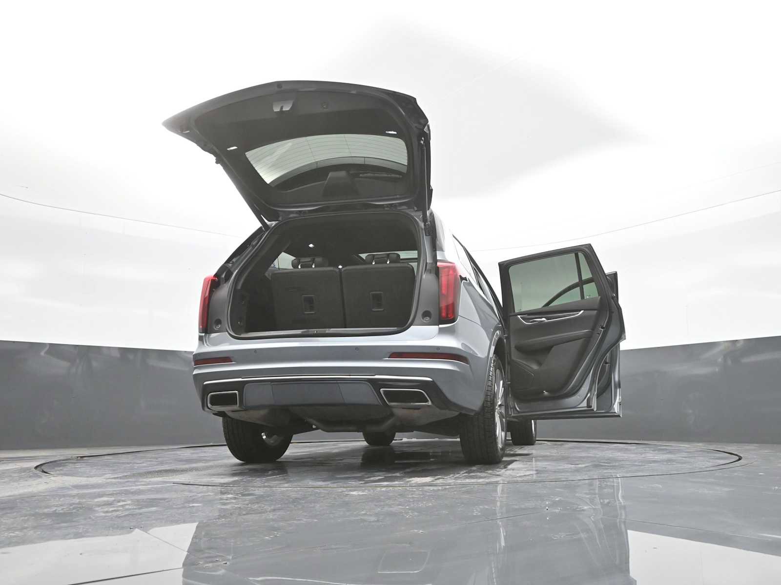 Used 2022 Cadillac XT6 Premium Luxury AWD/4WD image 59