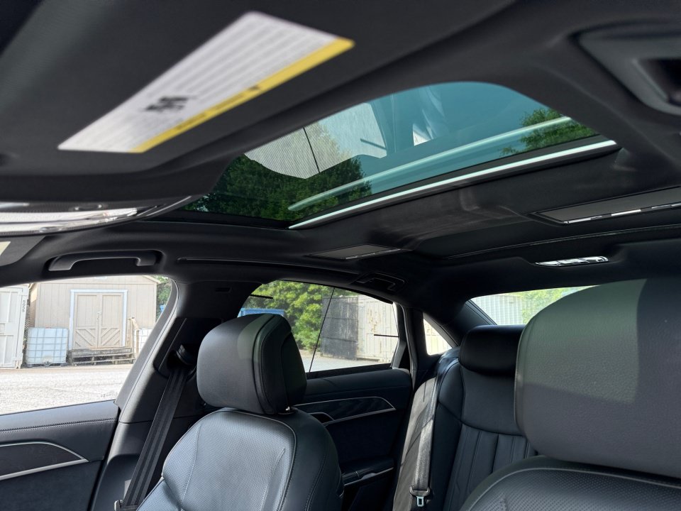 New 2026 Audi A8 L 3.0T AWD/4WD image 21