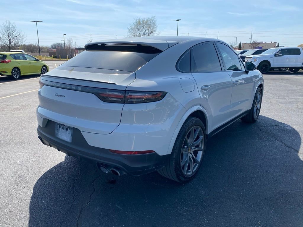 Used 2023 Porsche Cayenne Coupe AWD/4WD image 9