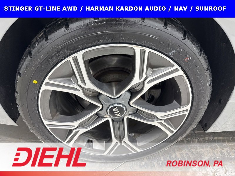 Used 2021 Kia Stinger GT-Line w/ Sun & Sound Package image 8