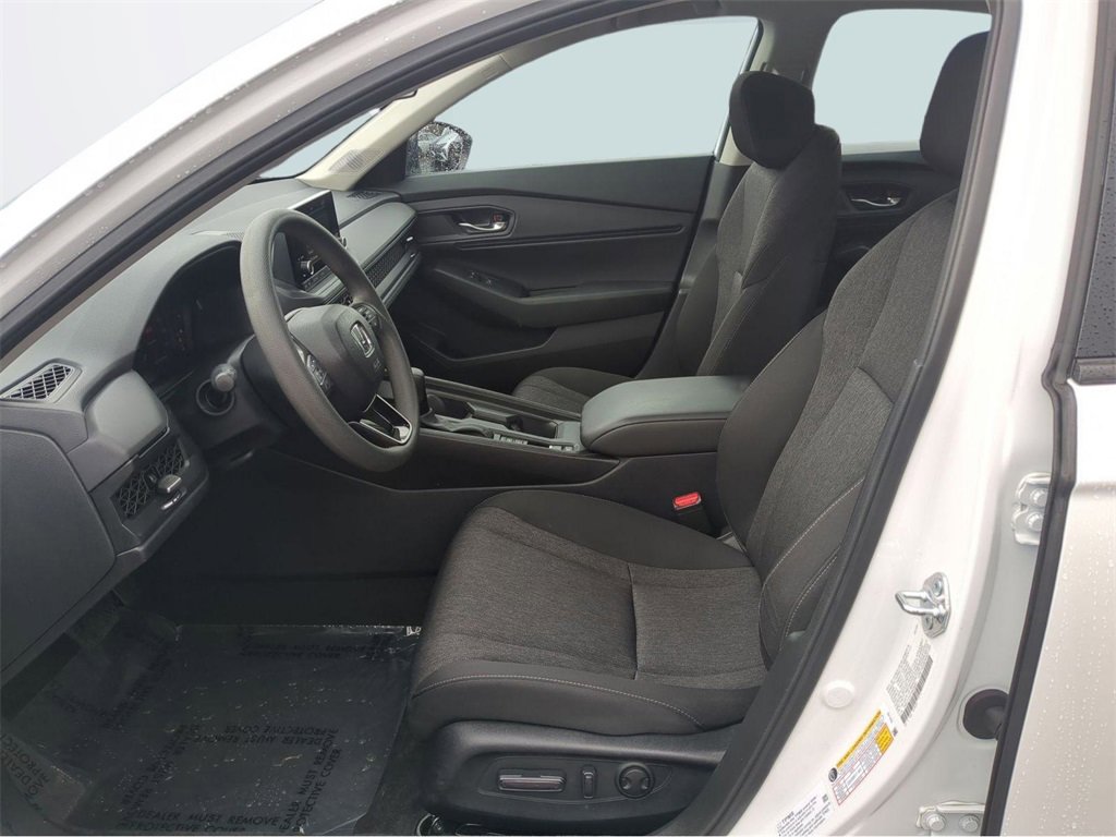 Used 2025 Honda Accord SE image 20