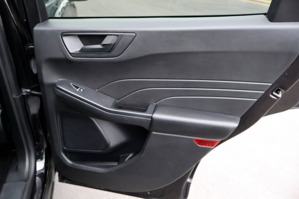 Used 2025 Ford Escape Active FWD image 19