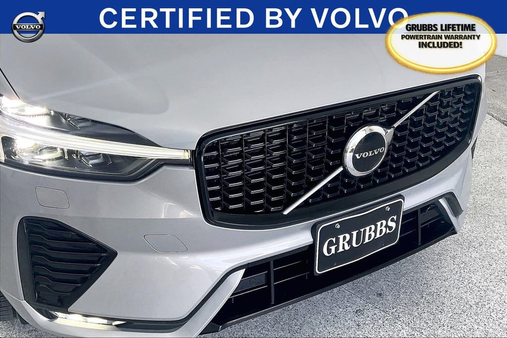 Used 2025 Volvo XC60 B5 Core image 37