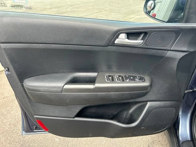Used 2019 Kia Sportage LX AWD/4WD image 9