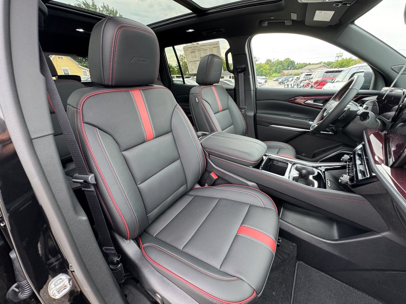 New 2027 Chevrolet Traverse RS AWD/4WD image 40
