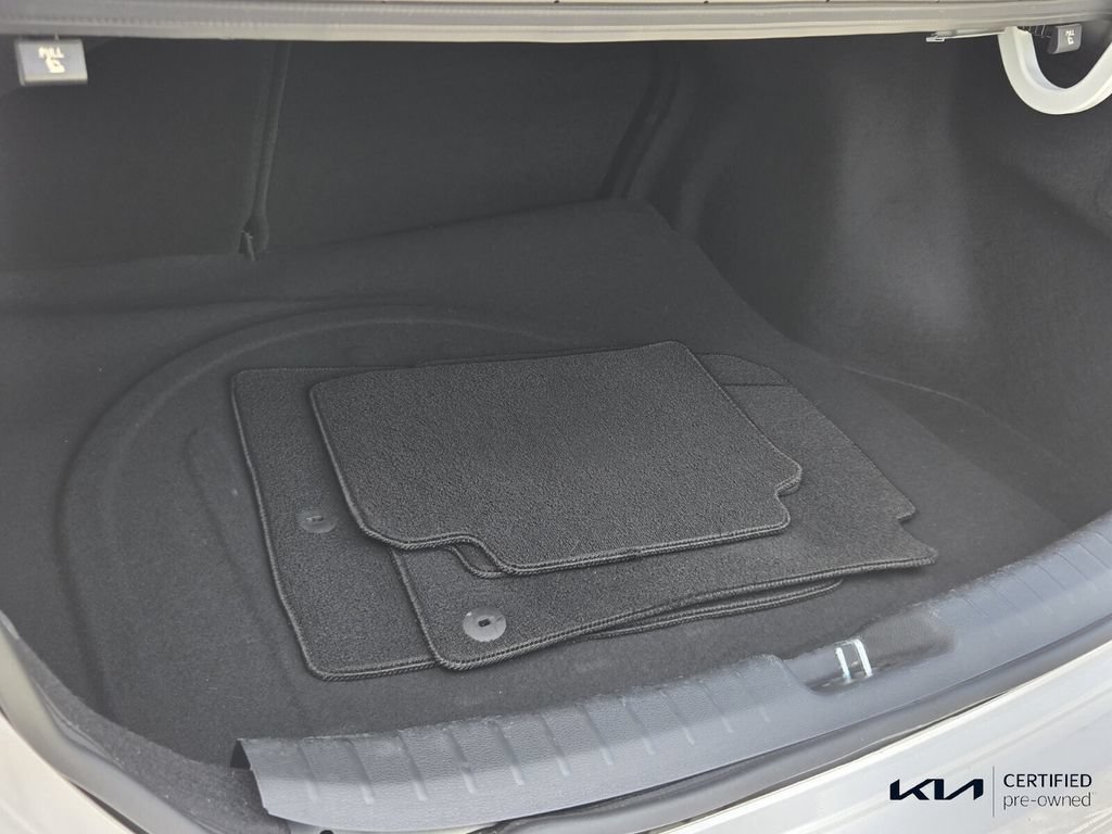 Certified 2022 Kia Forte GT-Line FWD image 14