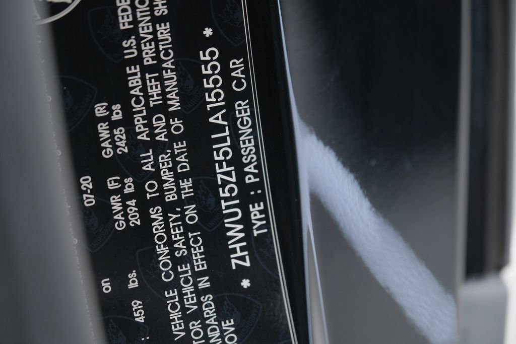 Used 2020 Lamborghini Huracan EVO image 48