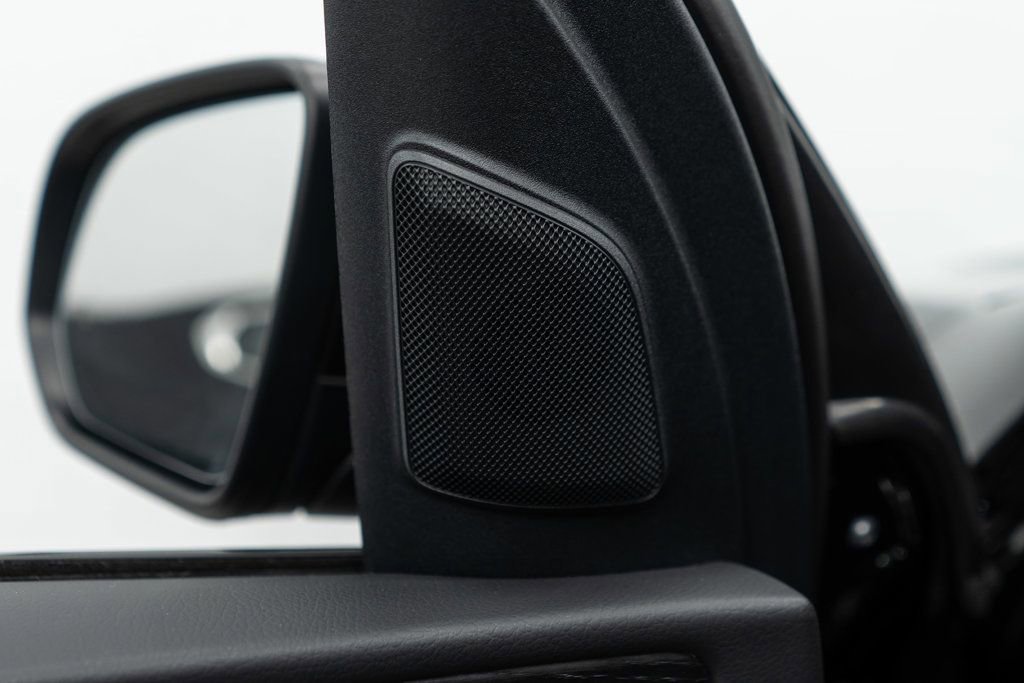 Used 2025 Mercedes-Benz GLE 350 4MATIC image 50