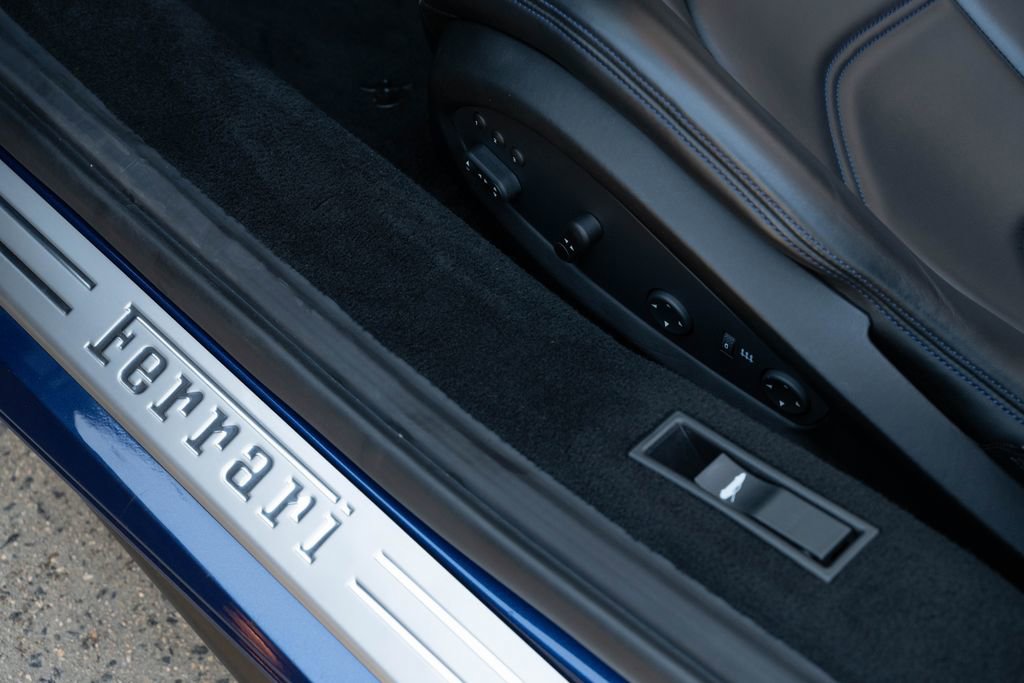 Certified 2019 Ferrari 488 Spider image 32