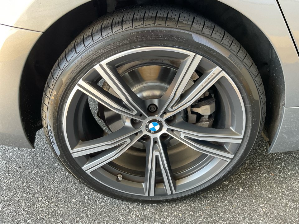 Used 2023 BMW 330i xDrive Sedan w/ Premium Package AWD/4WD image 25