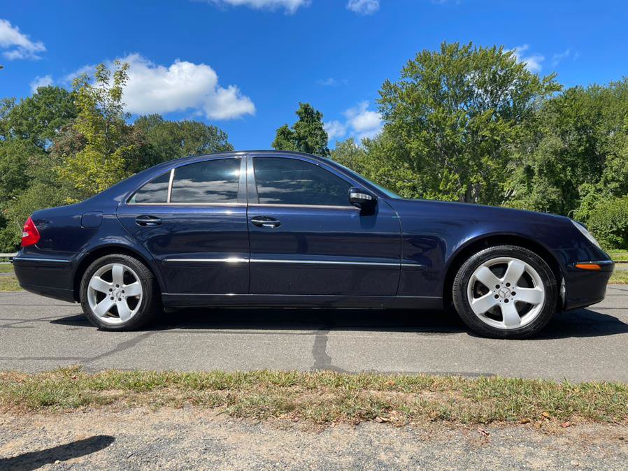 Used 2006 Mercedes-Benz E 500 4MATIC Sedan image 4