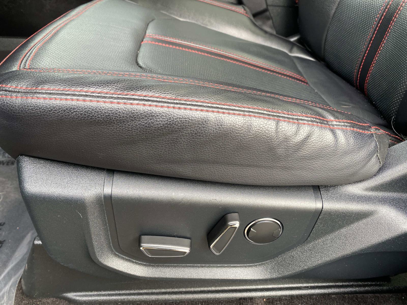 Used 2021 Ford Expedition Limited image 21