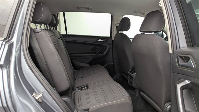 Used 2022 Volkswagen Tiguan S FWD image 19
