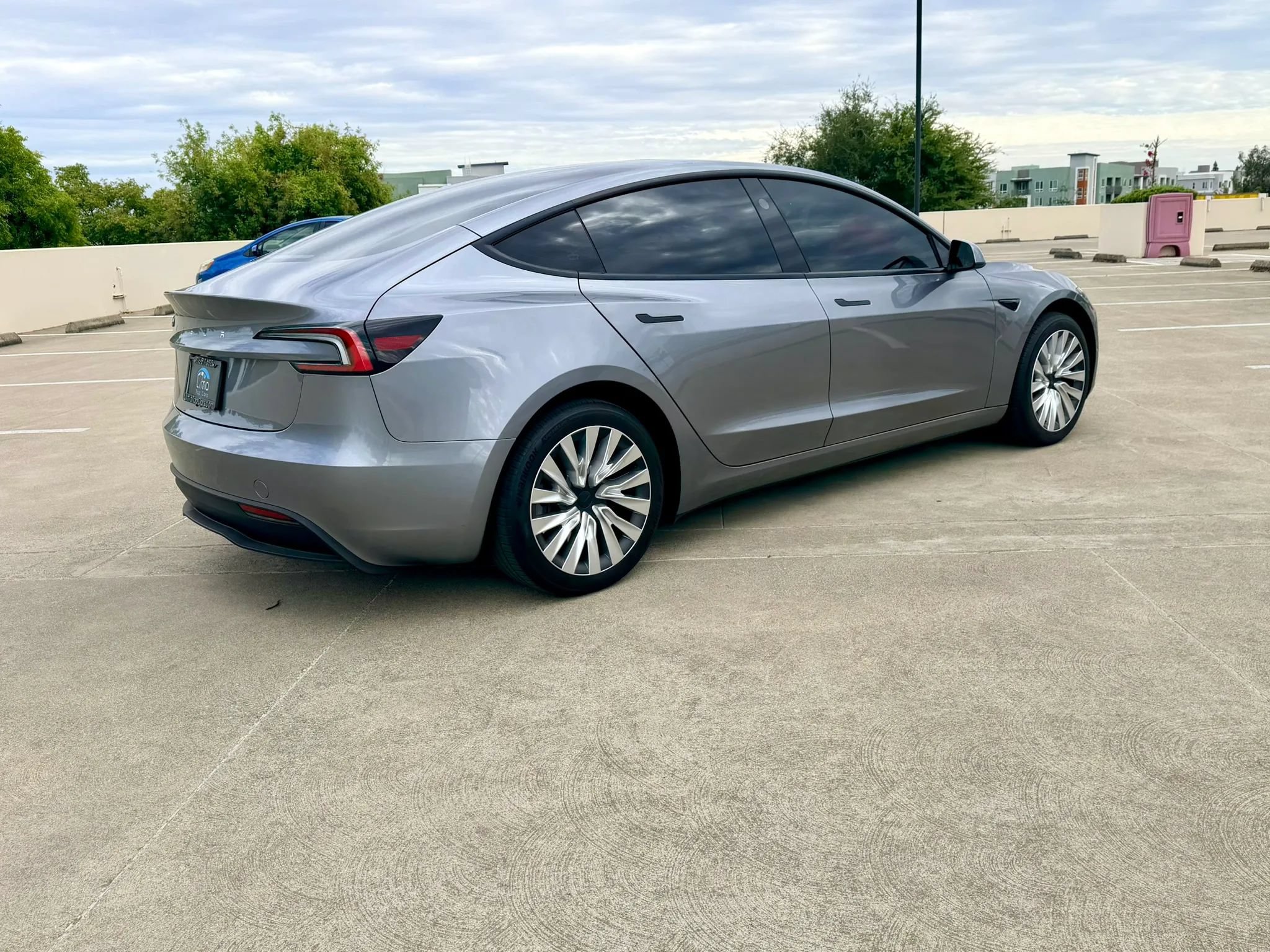 Used 2025 Tesla Model 3 Long Range RWD image 8
