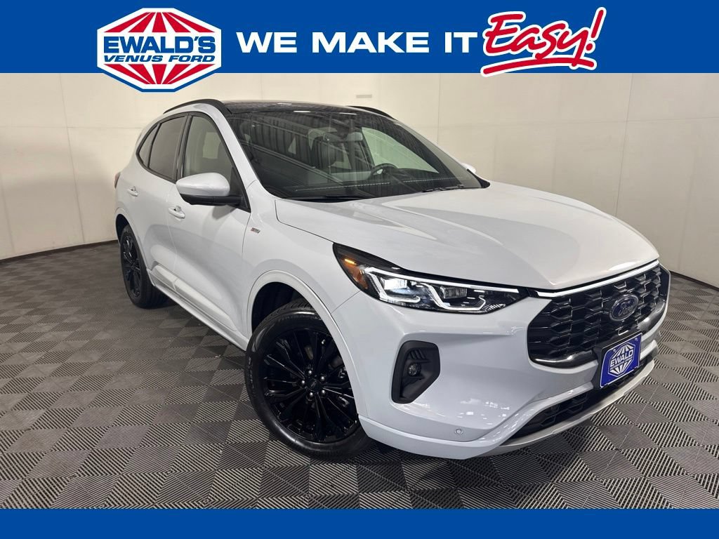 Used 2025 Ford Escape ST-Line Elite w/ Premium Technology Package AWD/4WD image 1
