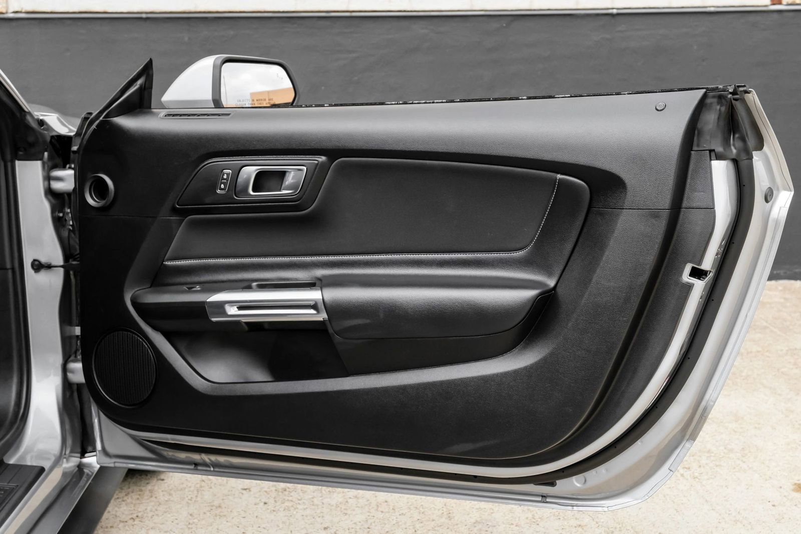 Used 2022 Ford Mustang GT RWD image 45