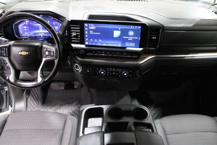 Used 2024 Chevrolet Silverado 2500 LT w/ All Star Edition AWD/4WD image 2