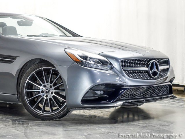 Used 2018 Mercedes-Benz SLC 300 w/ Premium 1 Package image 2