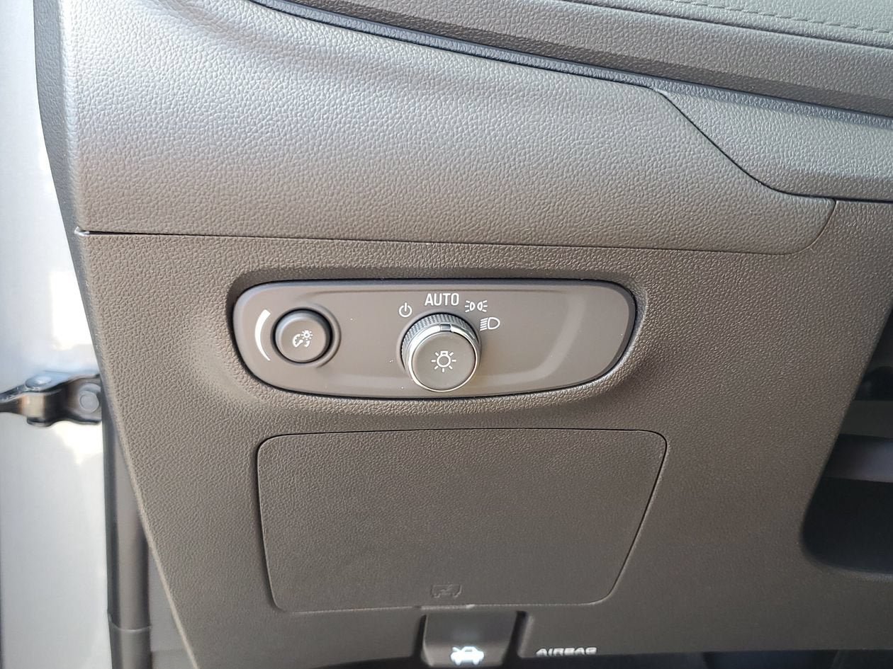 New 2026 Buick Encore GX Sport Touring w/ Advanced Technology Package FWD image 29