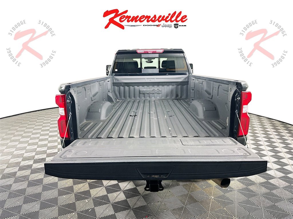 Used 2021 Chevrolet Silverado 3500 High Country w/ Z71 Off-Road Package image 29