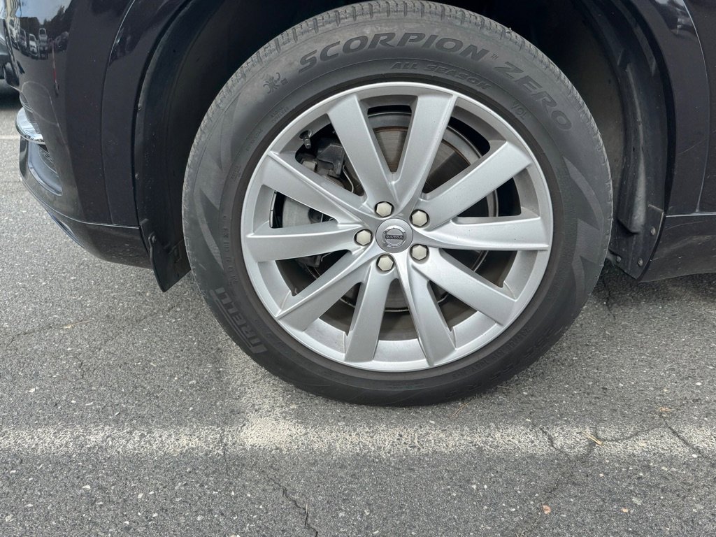 Used 2016 Volvo XC90 T6 Momentum image 25