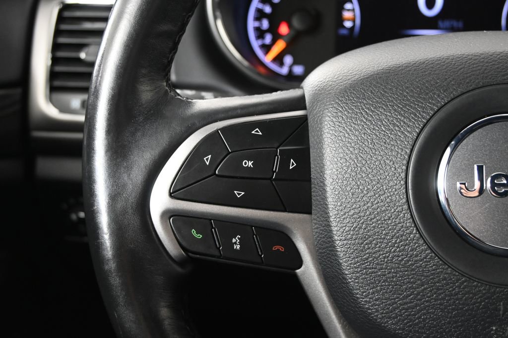 Used 2020 Jeep Grand Cherokee Altitude AWD/4WD image 35