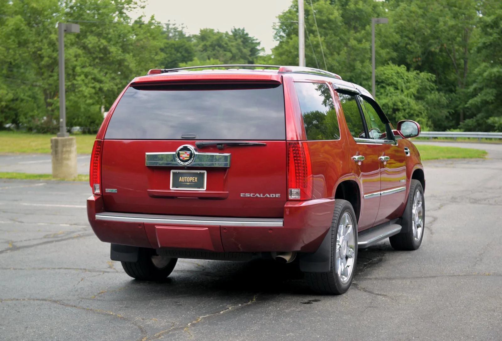 Used 2010 Cadillac Escalade Luxury AWD/4WD image 47