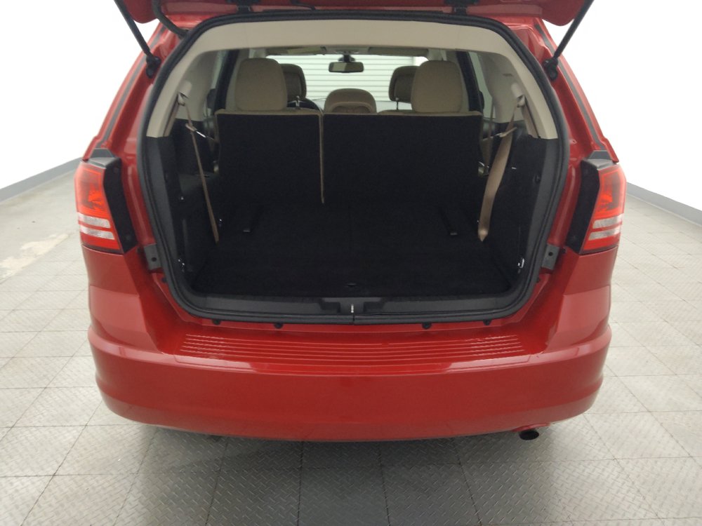 Used 2019 Dodge Journey SE FWD image 29