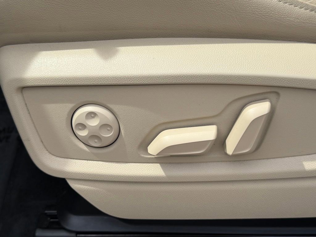 Used 2024 Audi Q5 2.0T Premium Plus w/ Premium Plus Package image 23