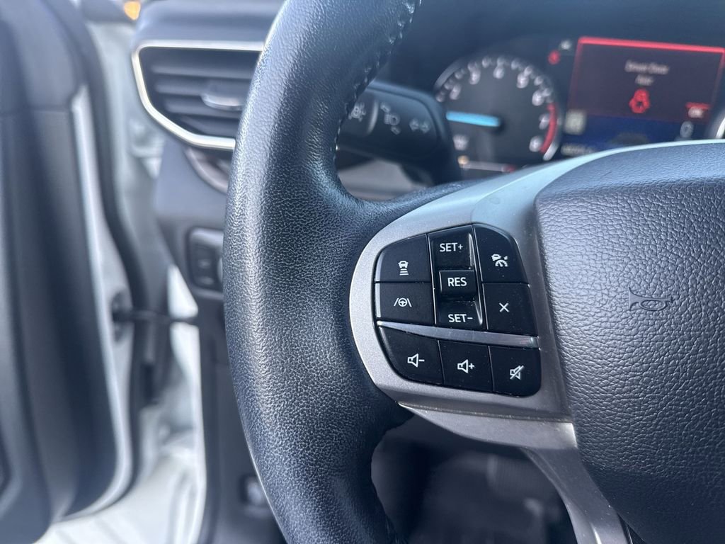 Used 2022 Ford Explorer Limited w/ Equipment Group 301A RWD image 19