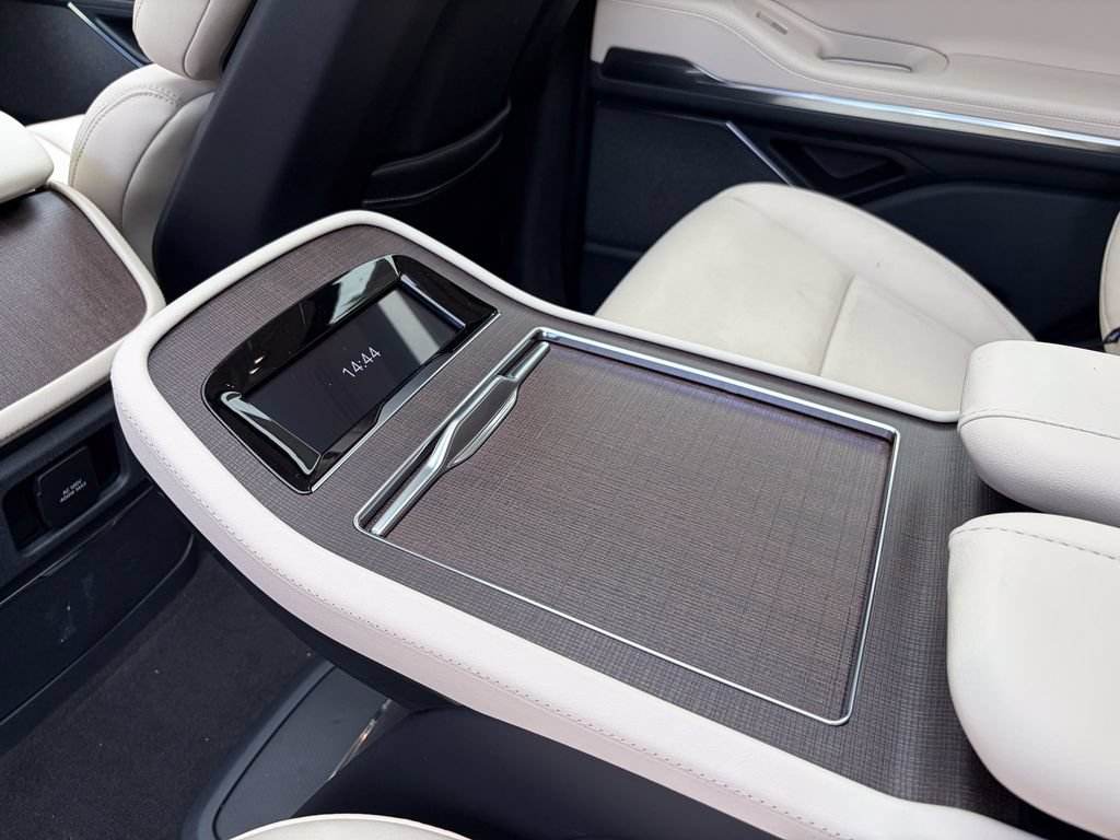 New 2027 Lincoln Navigator Reserve AWD/4WD image 58