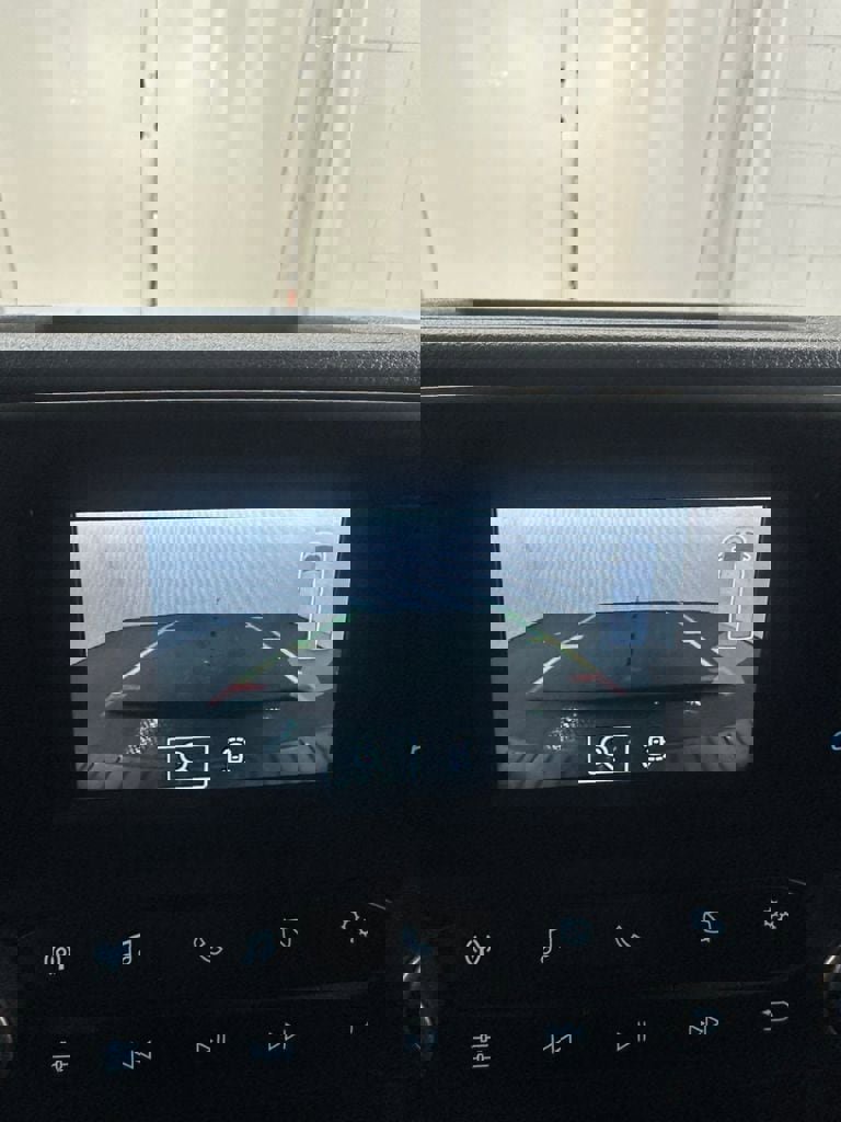 Used 2020 Ford Transit 250 Low Roof image 18