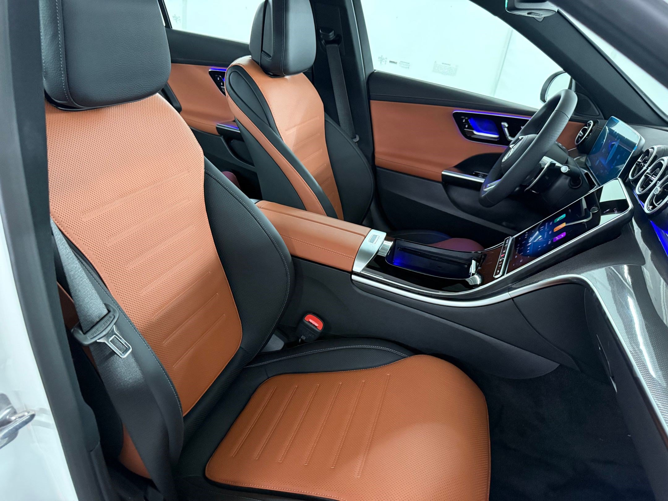 New 2026 Mercedes-Benz C 43 AMG 4MATIC Sedan image 23