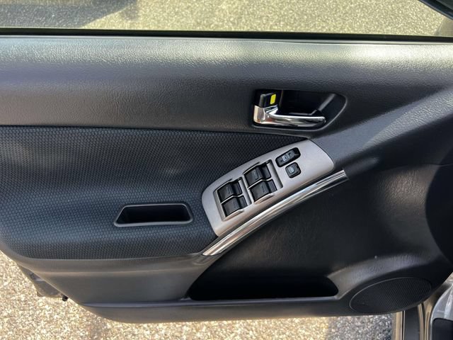 Used 2007 Toyota Matrix XR w/ Extra Value Pkg 2 FWD image 16