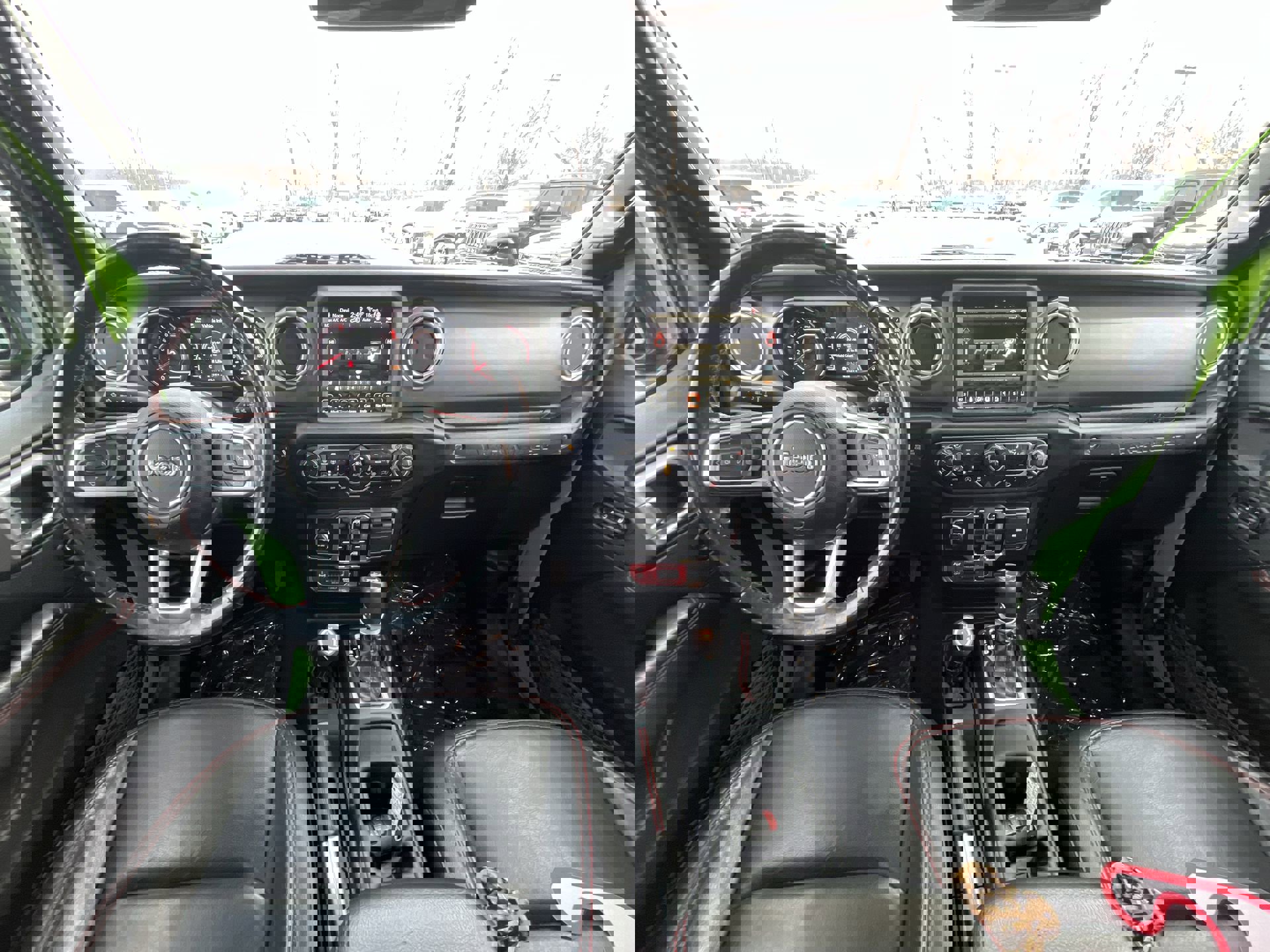 Used 2019 Jeep Wrangler Unlimited Rubicon w/ Uconnect 4C Nav & Sound Group image 21