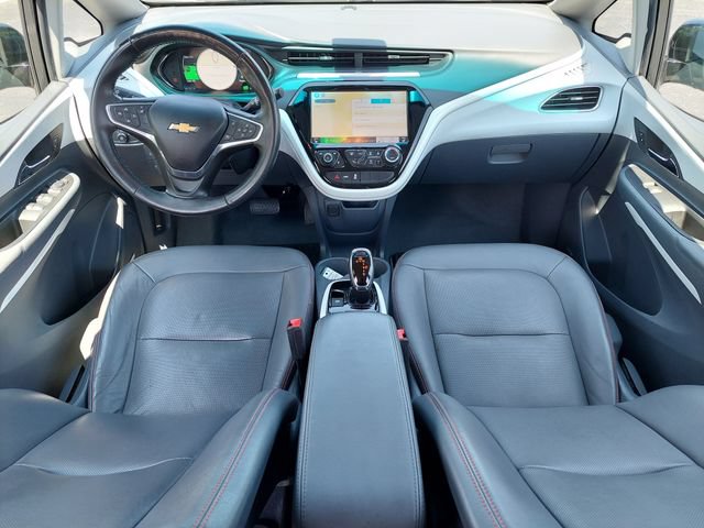 Used 2017 Chevrolet Bolt Premier w/ Infotainment Package FWD image 3