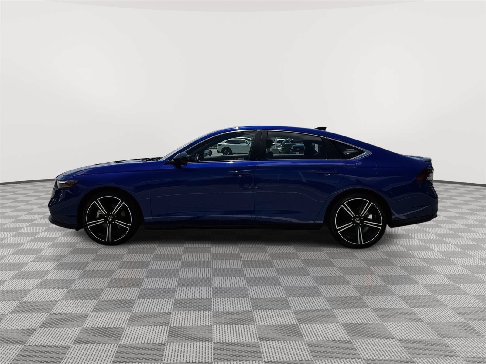Certified 2023 Honda Accord Sport image 3