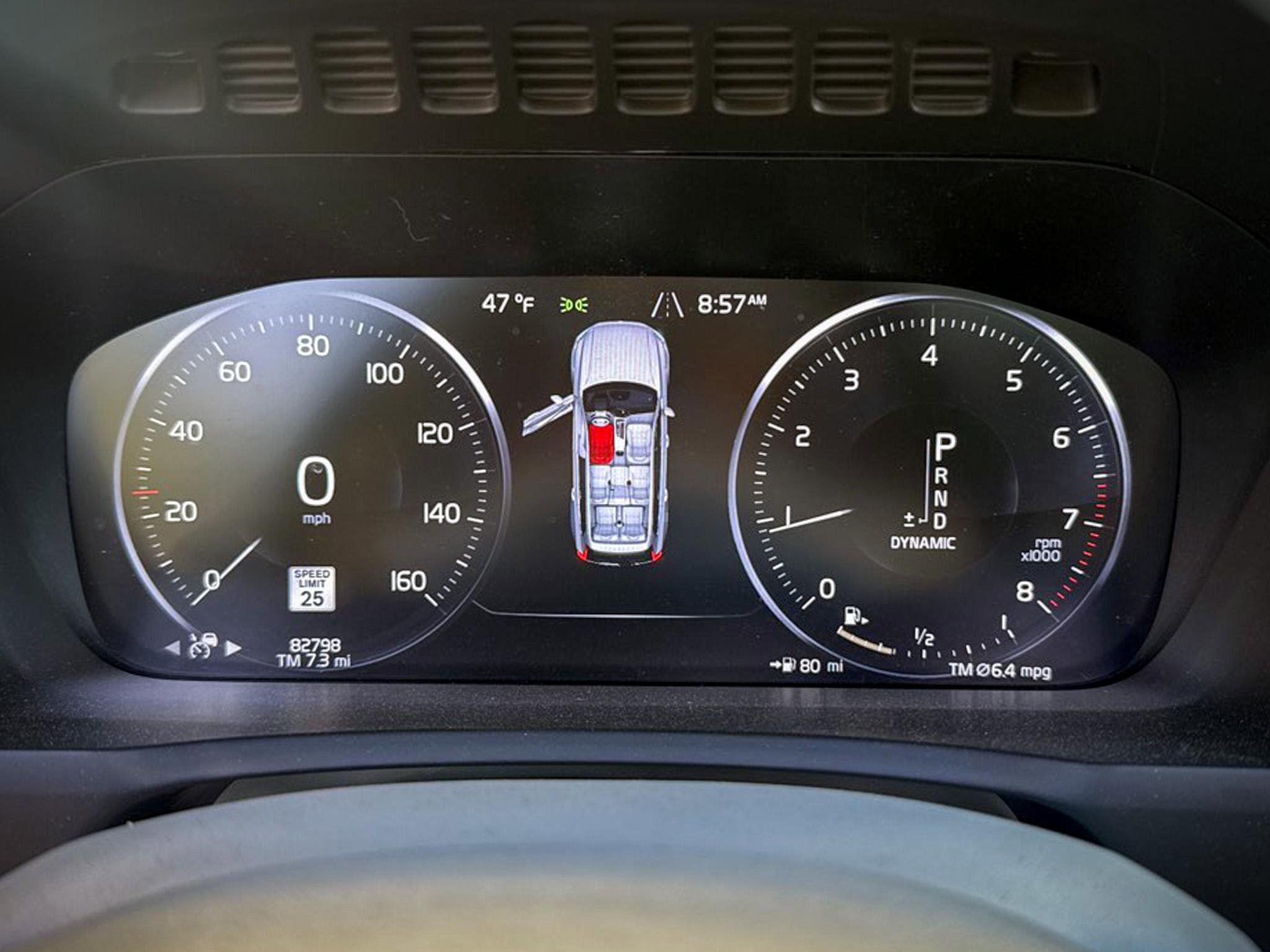 Used 2019 Volvo XC90 T6 Momentum w/ Advanced Package image 23