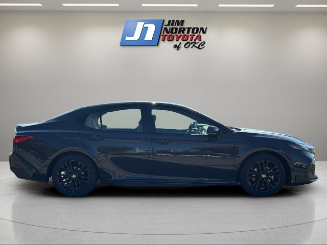 New 2026 Toyota Camry SE w/ Convenience Package FWD image 4