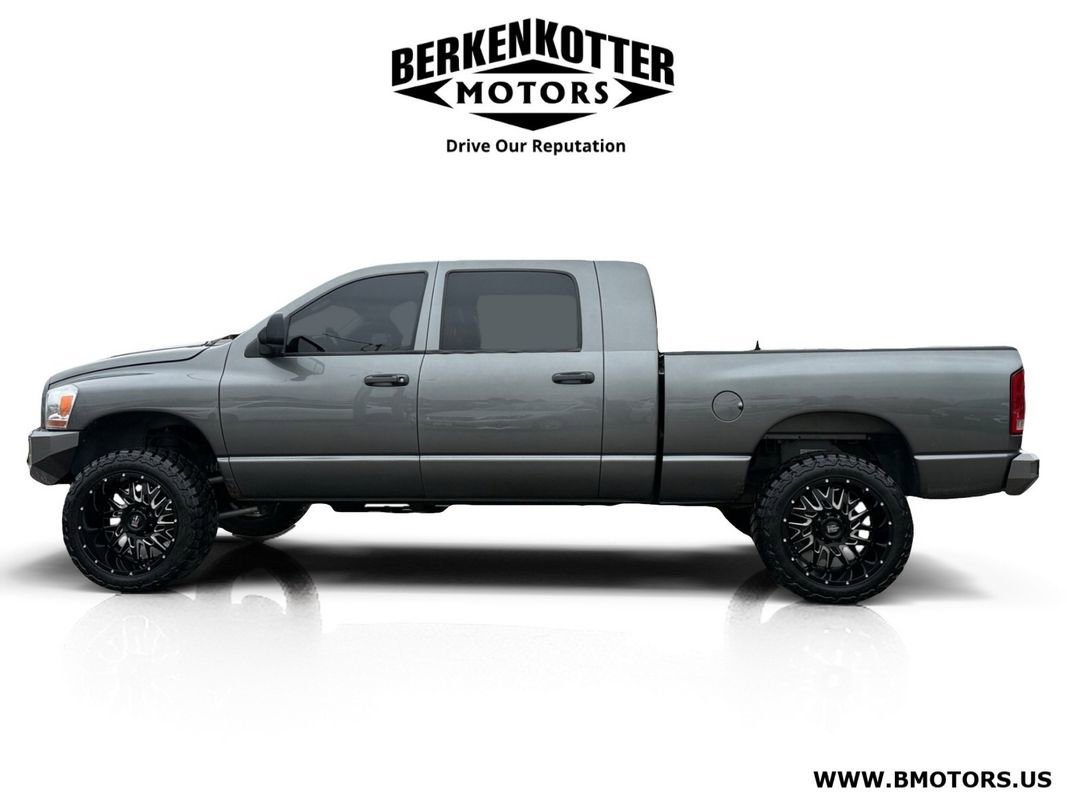 Used 2006 Dodge Ram 3500 Truck Laramie w/ Protection Group AWD/4WD image 6