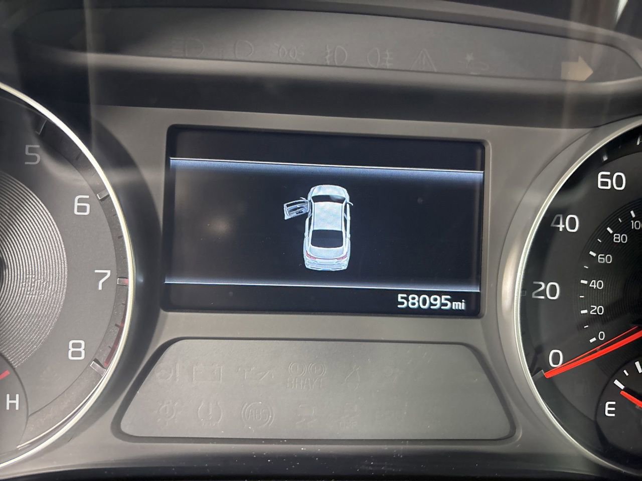 Used 2022 Kia Forte LXS image 12