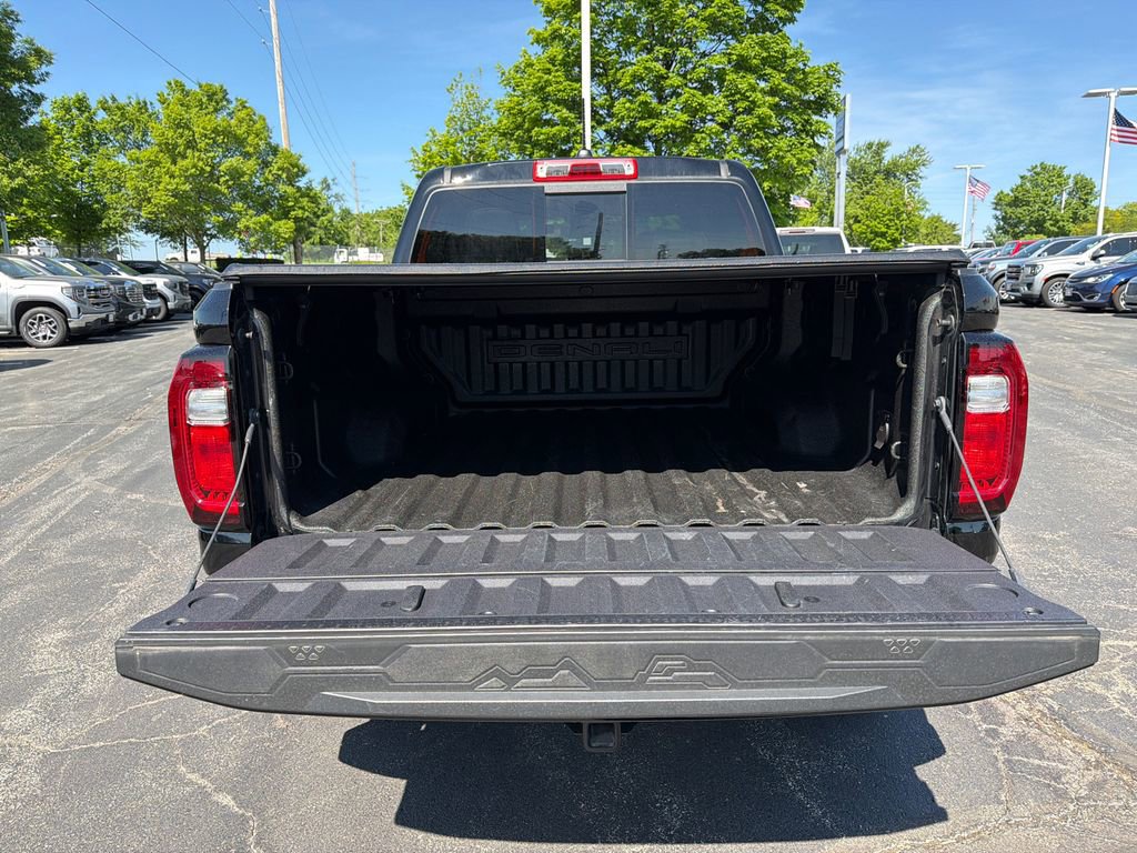 Used 2024 GMC Canyon Denali AWD/4WD image 11