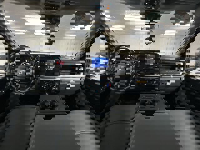 Used 2024 Ford F350 XL image 19