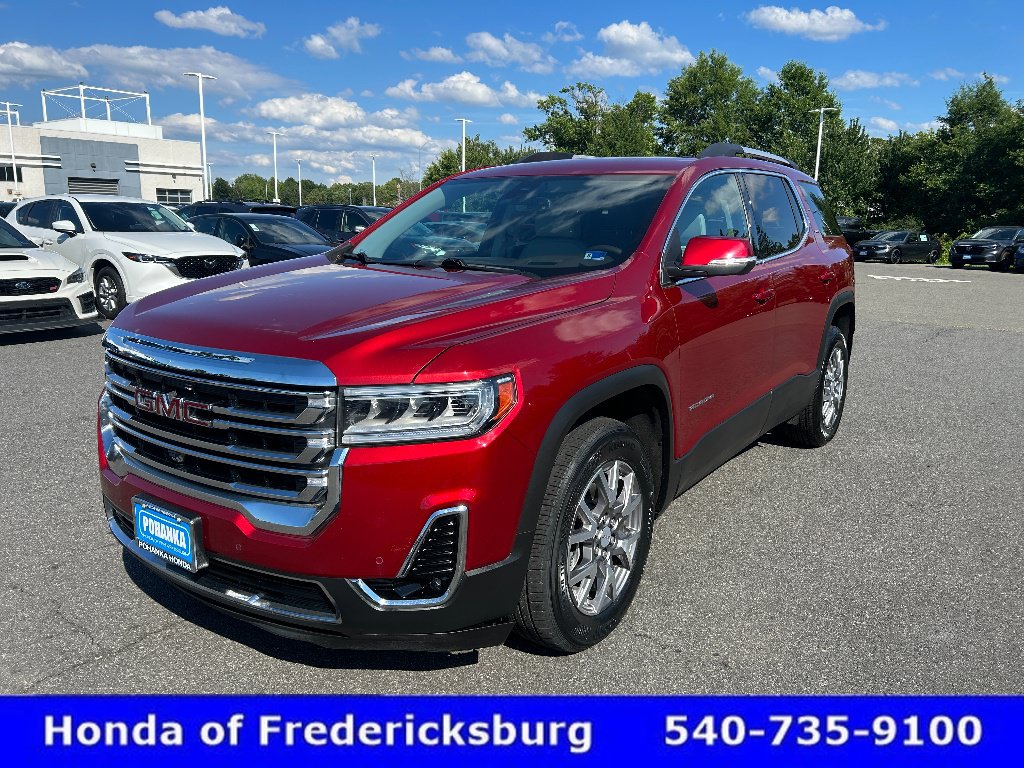 Used 2022 GMC Acadia SLT w/ Technology Package AWD/4WD image 2