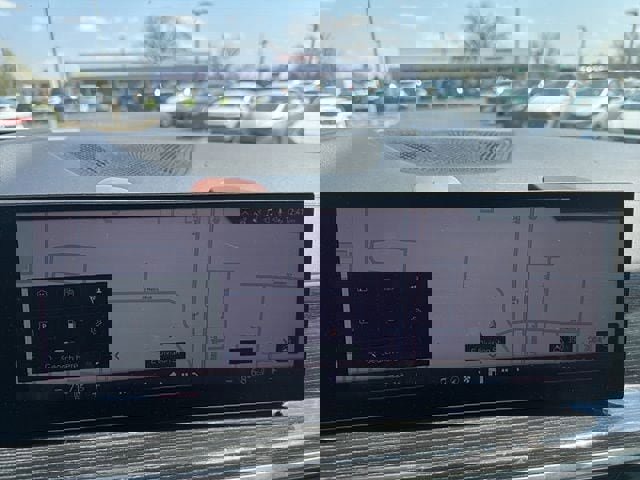 Used 2025 BMW X5 xDrive40i w/ Executive Package image 20