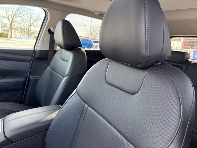 Certified 2025 Hyundai Tucson SEL AWD/4WD image 12