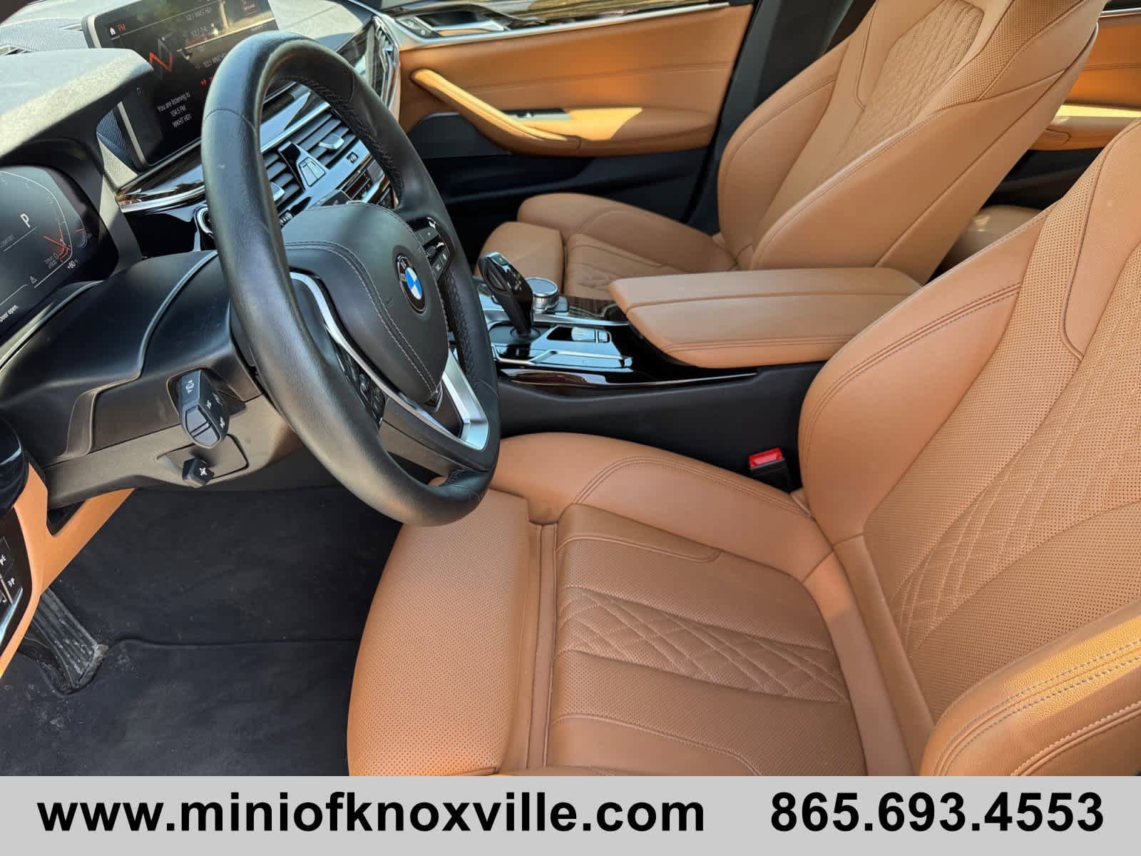 Used 2023 BMW 530i xDrive w/ Premium Package AWD/4WD image 10